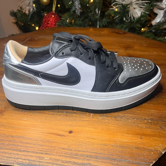 Nike Black and White Platform Sneakers - Picture 4 of 8